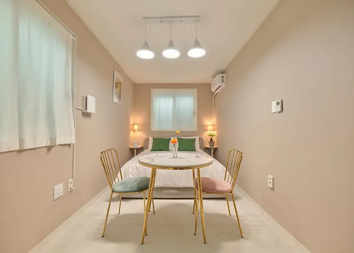 Cozy Private House Near Gyeongbokgung Entire , Stayogoo * ソウル特別市